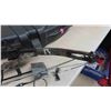 Image 8 : Champion Compound Bow Yukon Power Flex 29 Draw 60 Weight 97 1/2 String