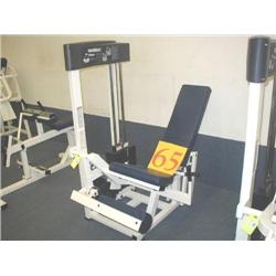 Paramount AP-2000 Leg Extension Machine