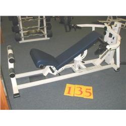 Paramount PFW 8700 Total Chest Machine