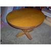 Image 1 : 36" round oak table, single leg w/cross foot