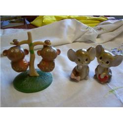 Salt & Pepper shaker sets