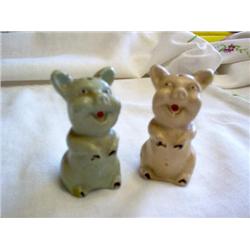 Chalkwear Pigs Salt and Pepper set