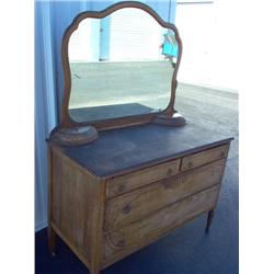 BEAUTIFUL ANTIQUE DRESSER W/MIRROR