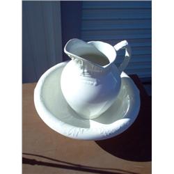 UNSIGNED ANTIQUE PITCHER/BOWL