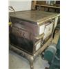 Image 8 : BRITANNIA FULL SIZE WOOD COOKSTOVE WITH STOVE PIPE