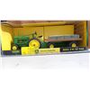 Image 2 : JOHN DEERE MODEL HW W/HAYRACK