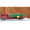 Image 2 : ANTIQUE FLATBED METAL TRUCK W/JOHN DEERE MANURE SPREADER, NO WHEELS