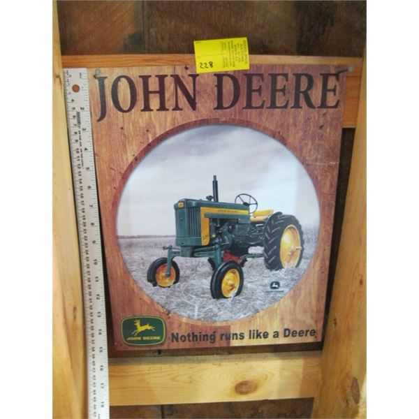 METAL JOHN DEERE MODEL 320 SIGN