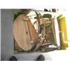 Image 2 : WOODEN CHURN IN PIECES IN WOODEN BOX