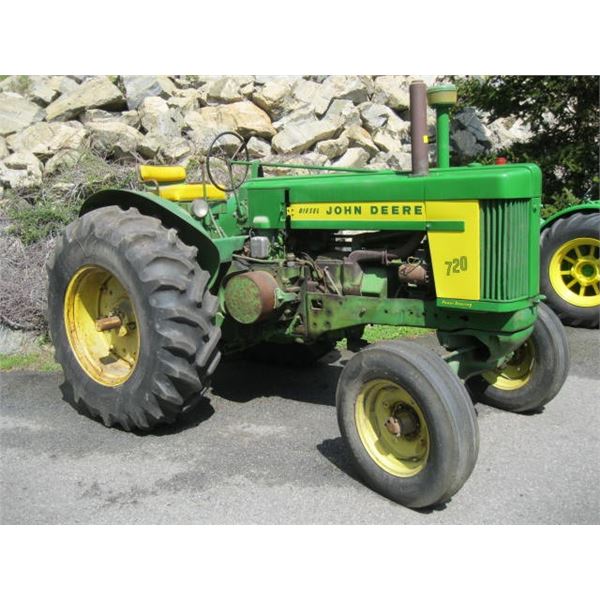 JOHN DEERE MODEL 720 TRACTOR