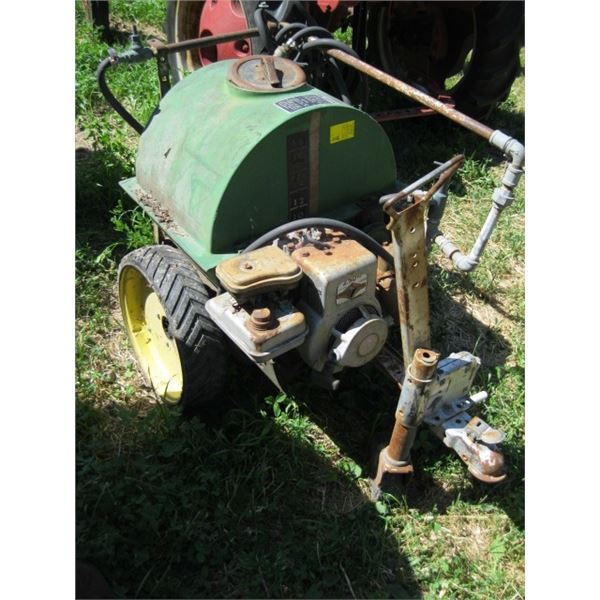 JOHN DEERE GAS POWERED PULL BEHIND SPRAYER Dodds Auction John deere gas powered pull behind sprayer dodds auction
