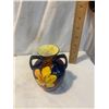 Image 2 : 4 1/2" H& K Tunstal double handled vase