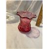 Image 2 : Small pink handblown vase with rippled edge