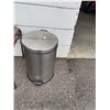 Image 1 : Step garbage can