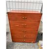 Image 1 : Dresser