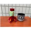 Image 1 : Humming bird feeder and planter pot