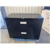 Image 1 : File cabinet