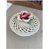 Image 1 : Lidded dish