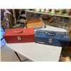 Image 1 : Two toolboxes