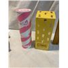 Image 1 : Beauty items