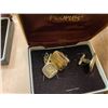 Image 4 : Cuff links and some tie clips