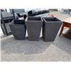 Image 1 : 3 planters