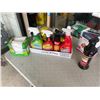 Image 1 : Assorted cleaners