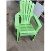 Image 2 : Two patio chairs