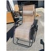 Image 1 : Patio recliner