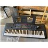 Image 1 : Yamaha Keyboard PSR E263