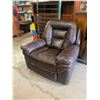 Image 1 : Rocker recliner