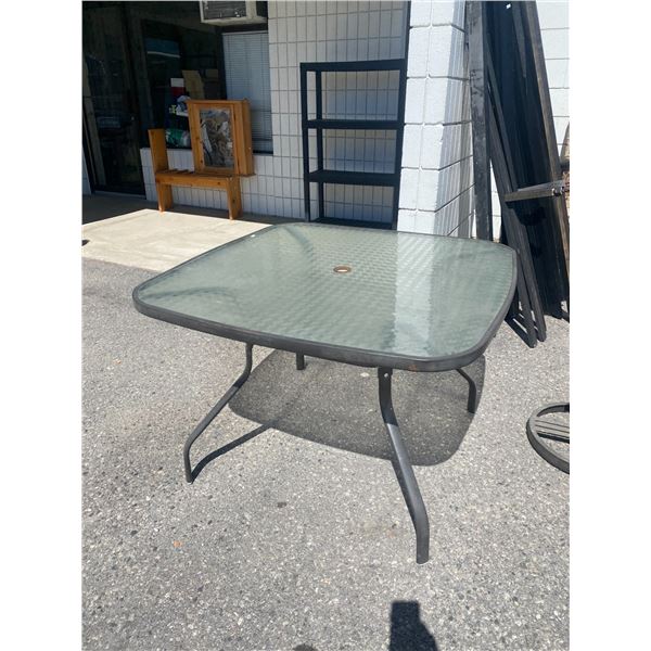 Patio table