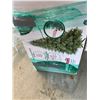 Image 2 : Christmas tree