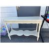 Image 1 : Sofa table
