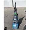 Image 2 : Rug cleaner needs brush