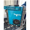 Image 2 : Makita radio