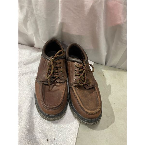 Northern spirit size 9 shoes