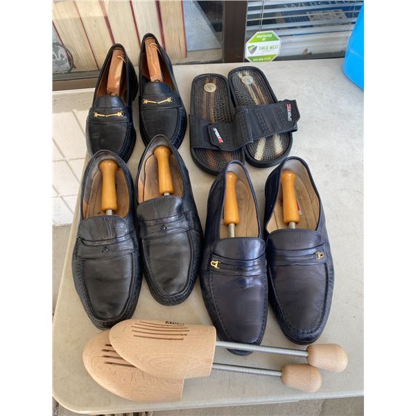 Shoes and stretchers