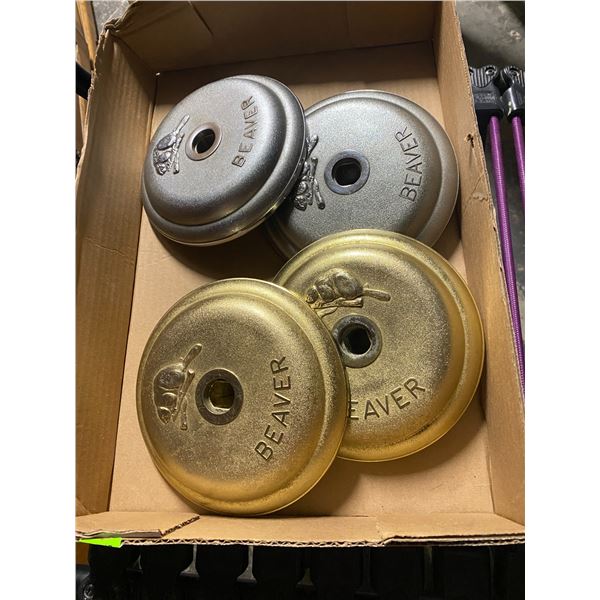 Beaver candy machine tops