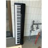 Image 1 : Casio CDP 120 keyboard no power cord