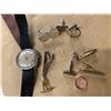 Image 1 : Tie clips, cuff links and watch