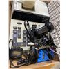 Image 2 : Calculator, stop watch etc