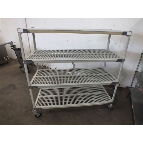 Plastic Metro Rack On Wheels