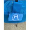 Image 2 : Honda Tailgate Tent