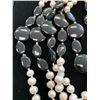 Image 2 : ENHANCED BLACK AGATE AND FRESHWATER PEARL ENDLESS NECKLACE 64"