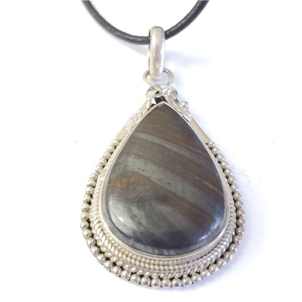 SILVER LARGE GEMSTONE PENDANT