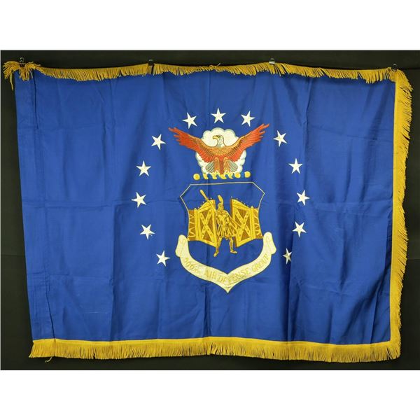 566th US AIR FORCE 566TH AIR DEFENCE GROUP FLAG. - Poulin Auctions