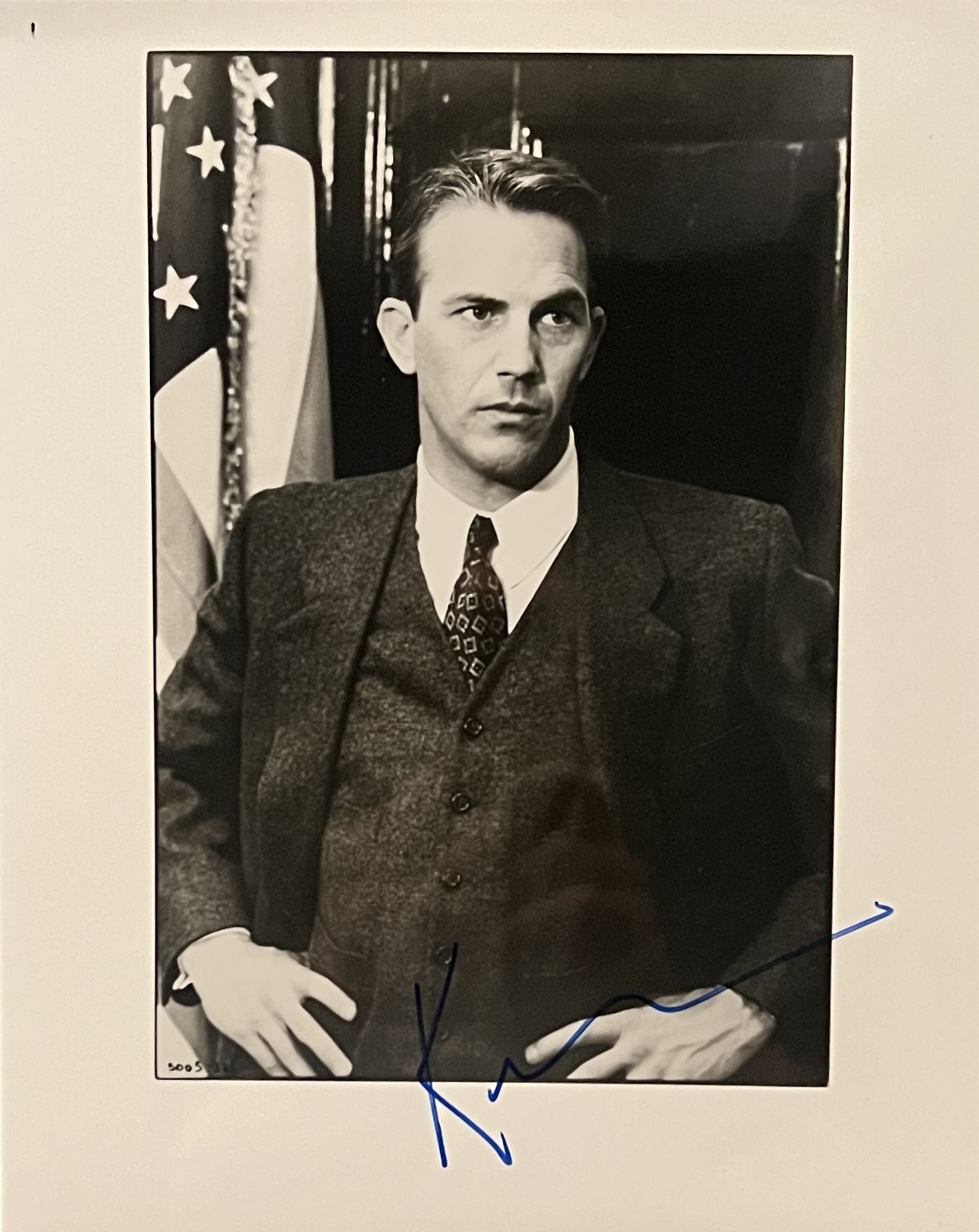 KEVIN COSTNER signed autographed photo COA Hologram main image 0