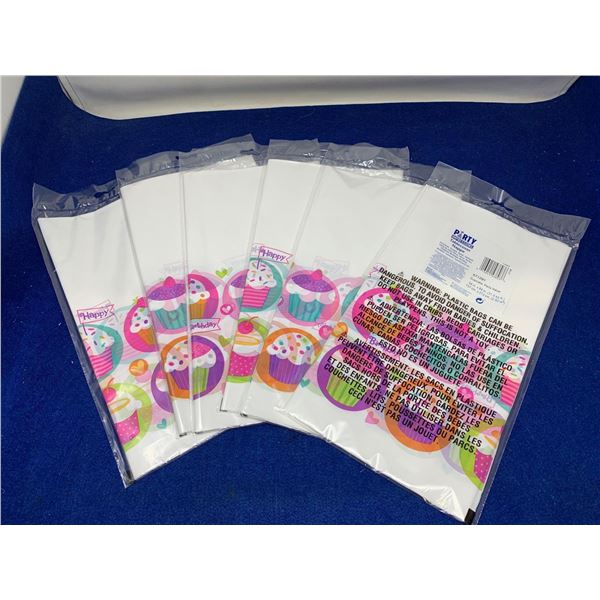 Party Impressions Tablecover (54in x 84in) 6ct