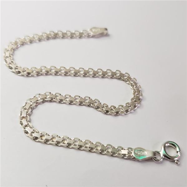 Silver Bracelet (~Size 0) (~length 7.5inches) (~weight 3g), Suggested Retail Value $80